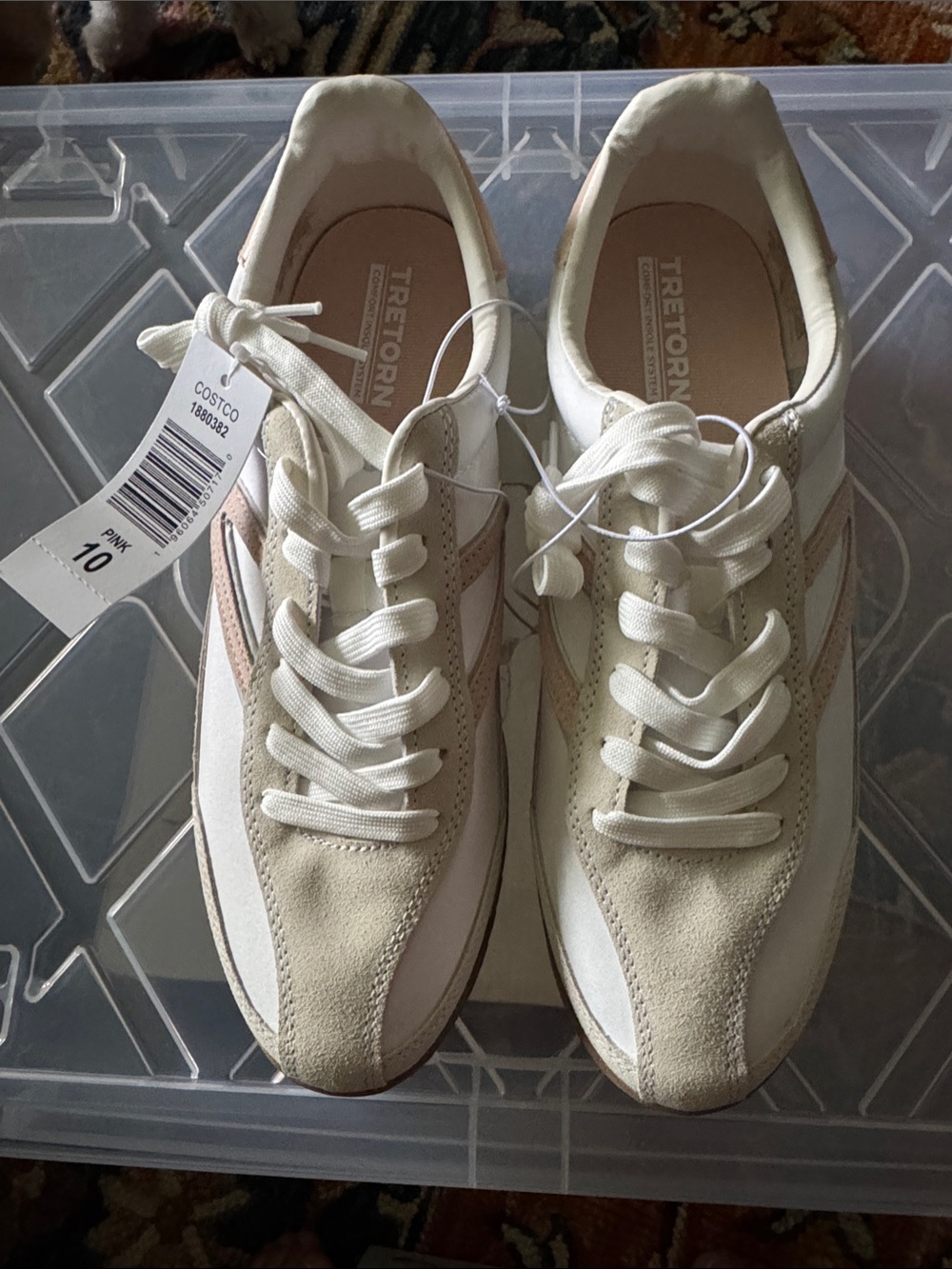 Tretorn Cream and Blush Retro Low-Top Sneakers